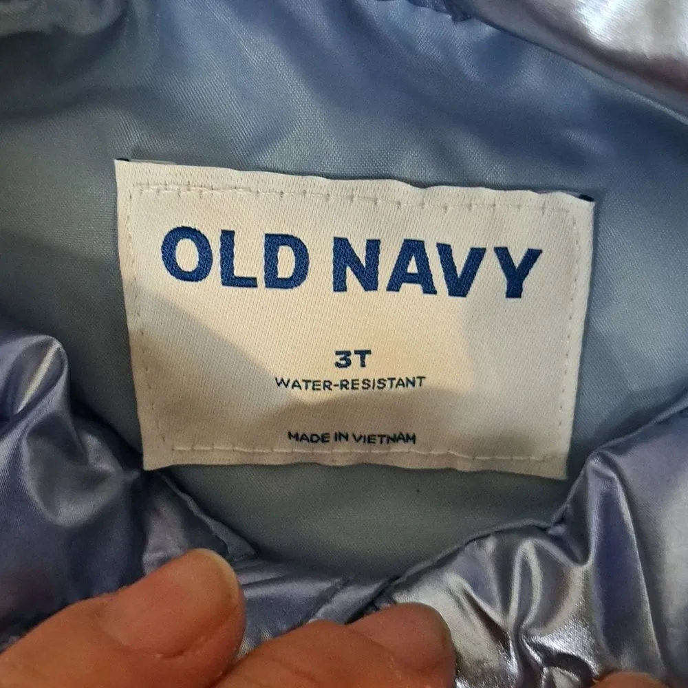 Old Navy Kids Shiny Gray Puffer Vest size 3T